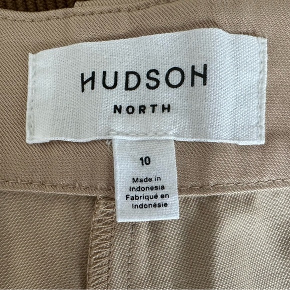 Hudson North Wide Leg Khakis with Pleats. size 10. - Picture 3 of 6